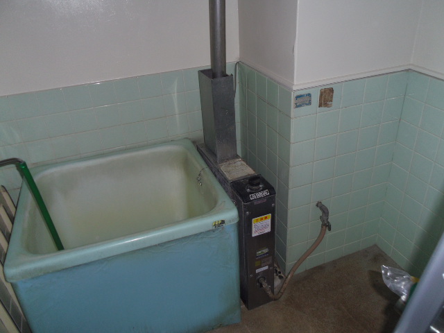 正規日本代理店 ﾉｰﾘﾂ ｶﾞｽﾊﾞﾗﾝｽ釜 浴室内設置：GUQ-5D-KRBL LPG (001FCNA)∴∴ 給湯器 FONDOBLAKA