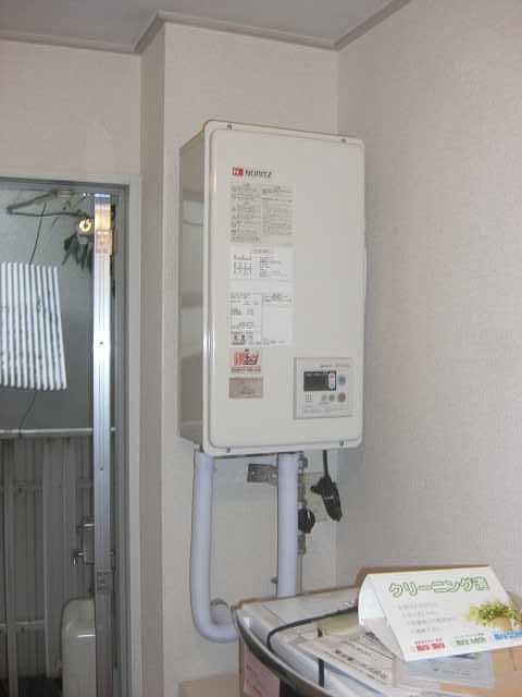 買い物 未使用 GQ-1637WS-FFB 給湯器 LPガス 2011年製 組込リモコン 管ざ7909